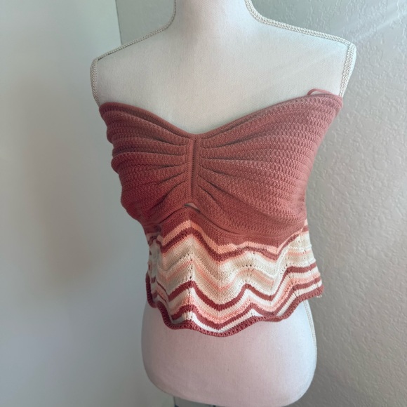 American Eagle Outfitters Cropped Chevron Crochet Tube Top Size XL Boho - Picture 2 of 8